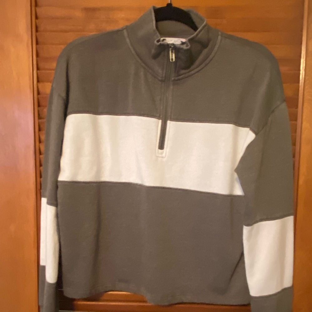 Cropped Hoodie